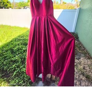 Elegant Burgundy Evening Gown